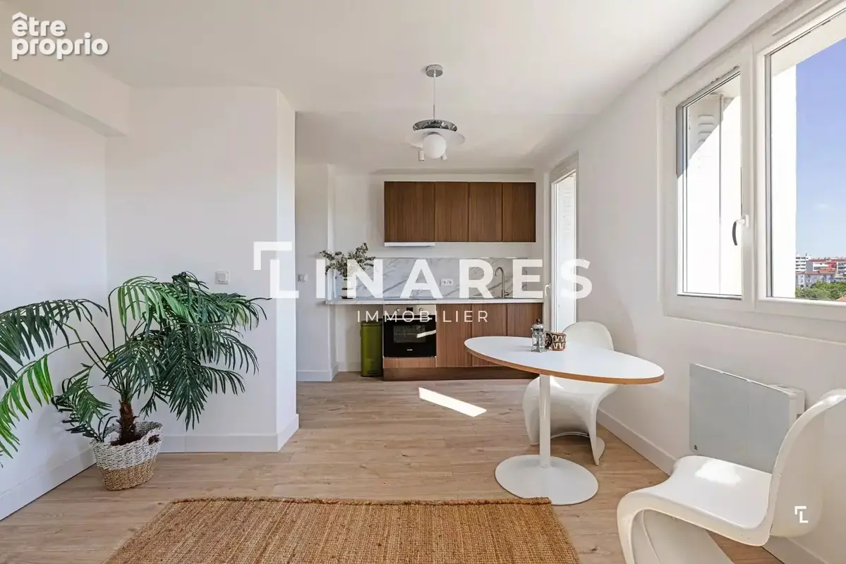 TIRIDA - Appartement  T3 de 53m² - Traversant - Balcon - Cave - 13008 Le Rouet - photo 3