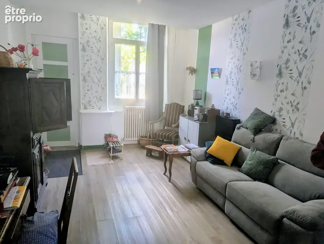 Appartement à VILLETTE-LES-DOLE