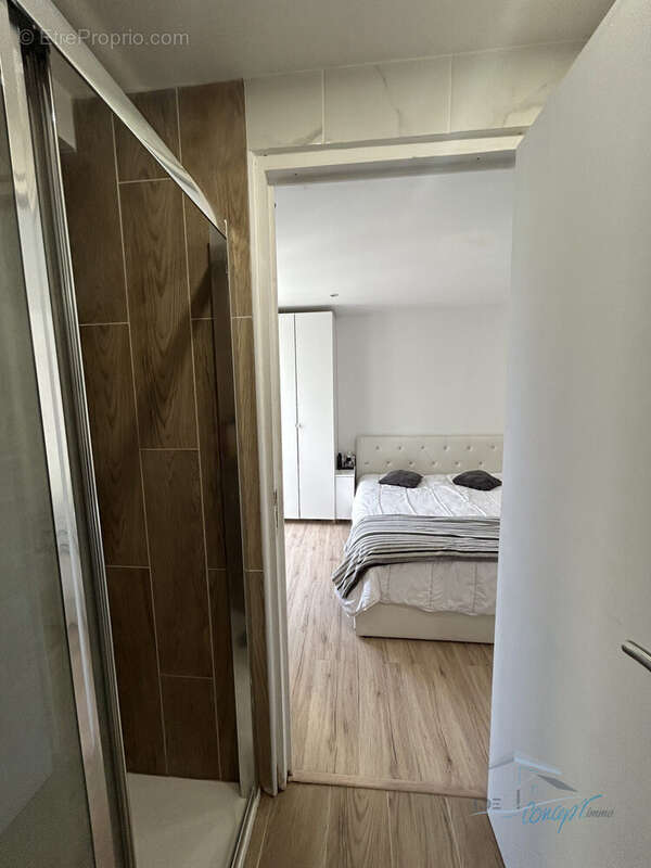 Maison à VERT-LE-GRAND