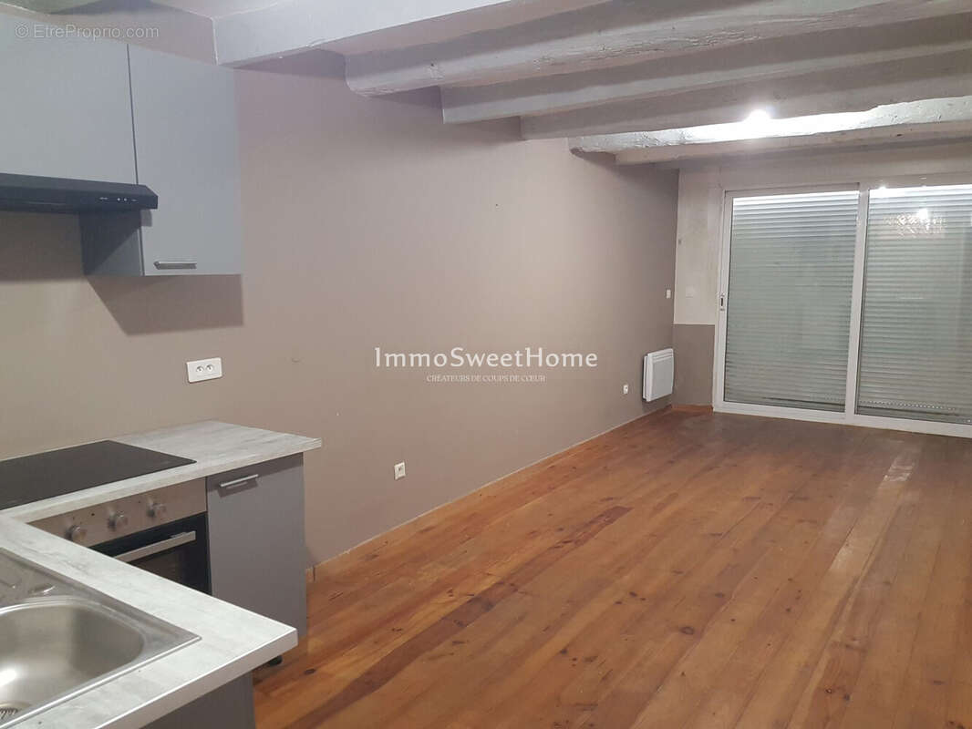 Appartement à MIRABEL-AUX-BARONNIES