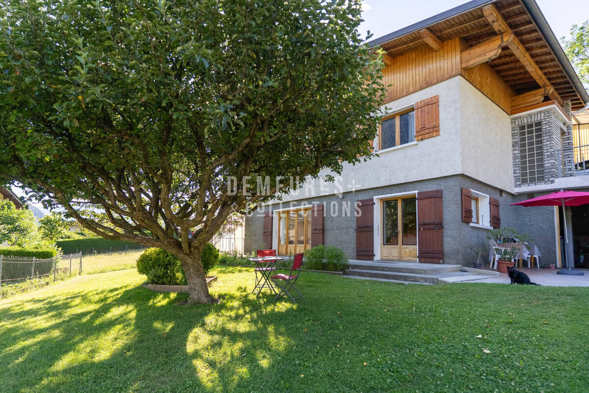 Maison 125 m² à Seez  - photo 1