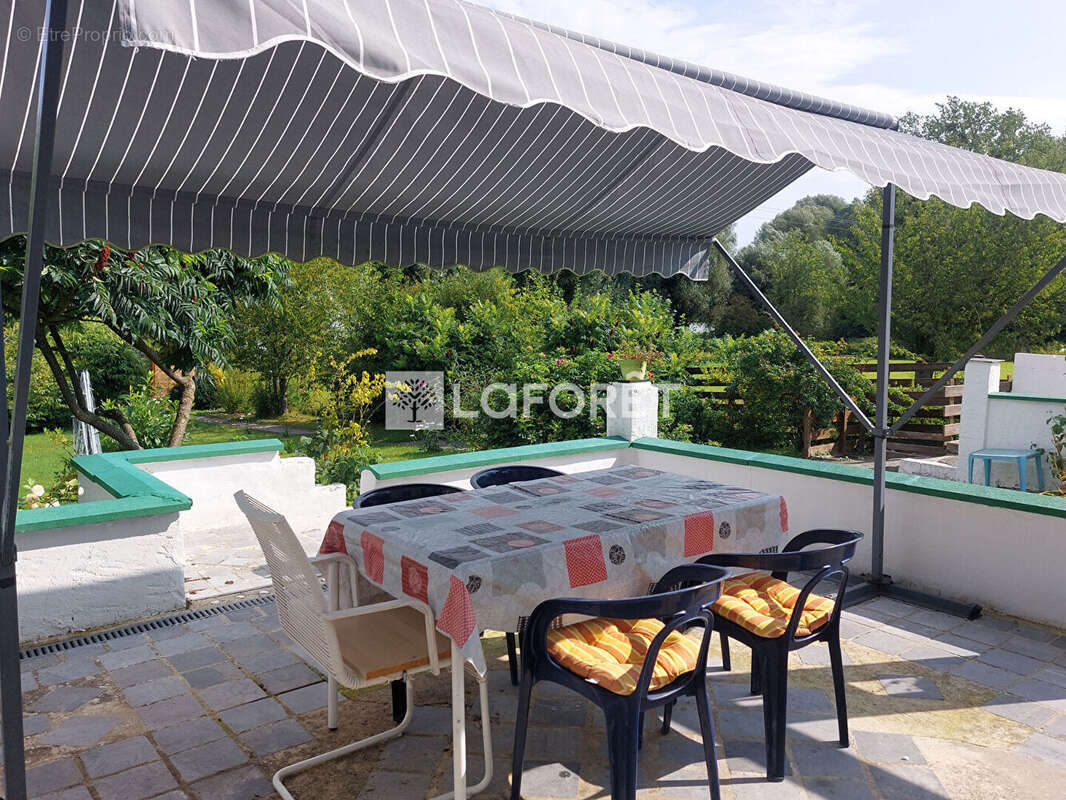 Maison à DOMPIERRE-SUR-AUTHIE