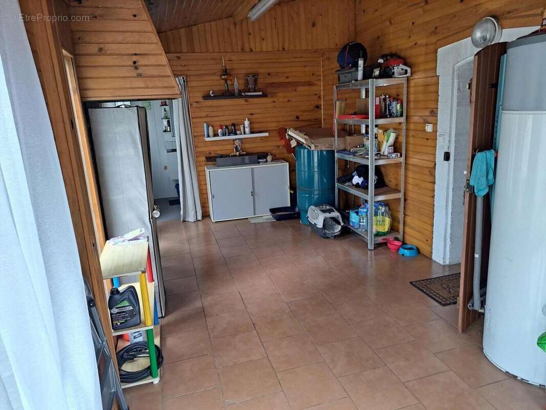 Maison 75 m² à Roquefort  - photo 7