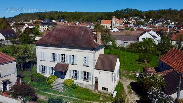 Maison à MARCOUSSIS