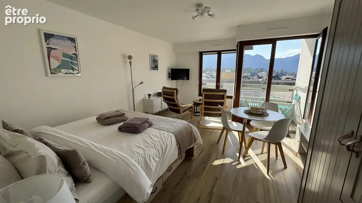 Appartement à AIX-LES-BAINS
