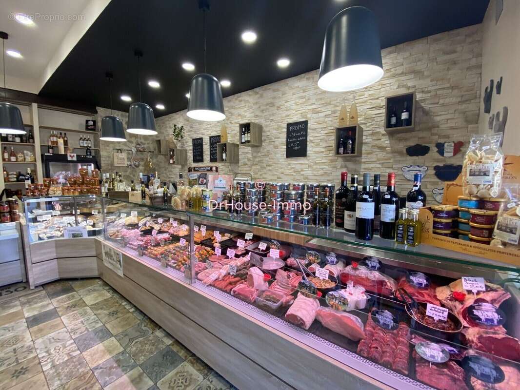 Commerce à MARSEILLE-11E