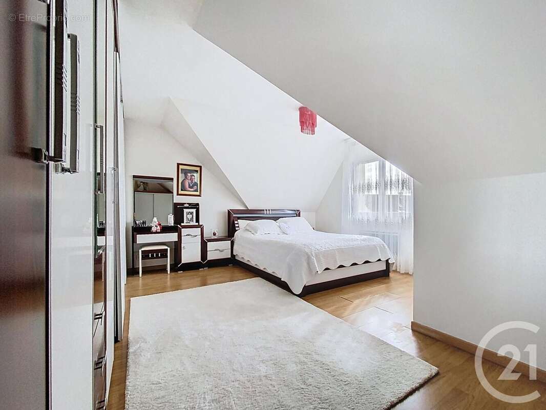 Maison à SAINT-CLEMENT