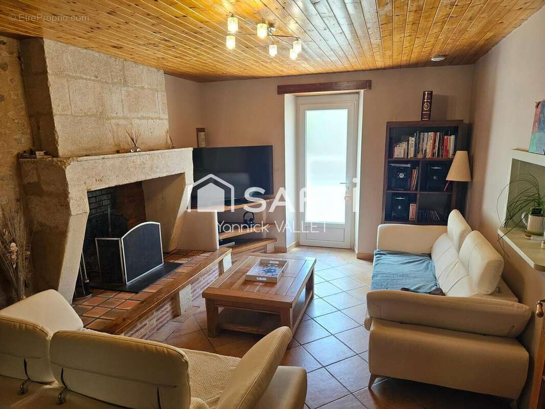 Photo 3 - Maison à CHENAUD