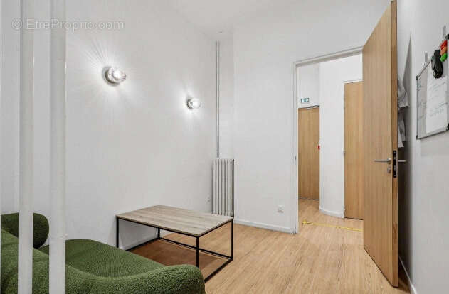 Commerce à PARIS-15E