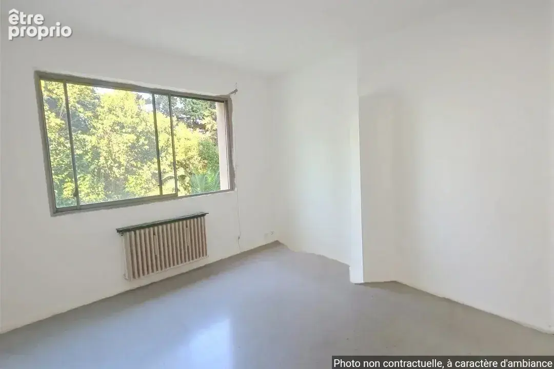 LE CANNET à vendre 4/5 pièces de 137 m2 avec 47 m2 de terrasse au calme, parking privatif et cave - photo 5
