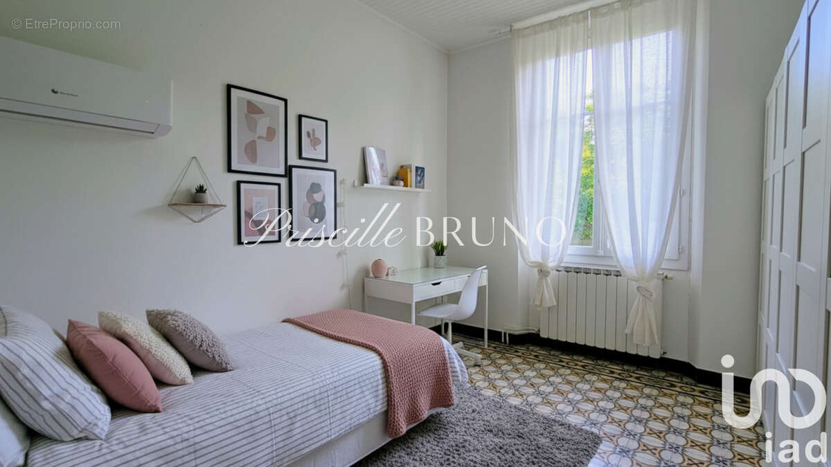 Photo 3 - Maison à TOULON