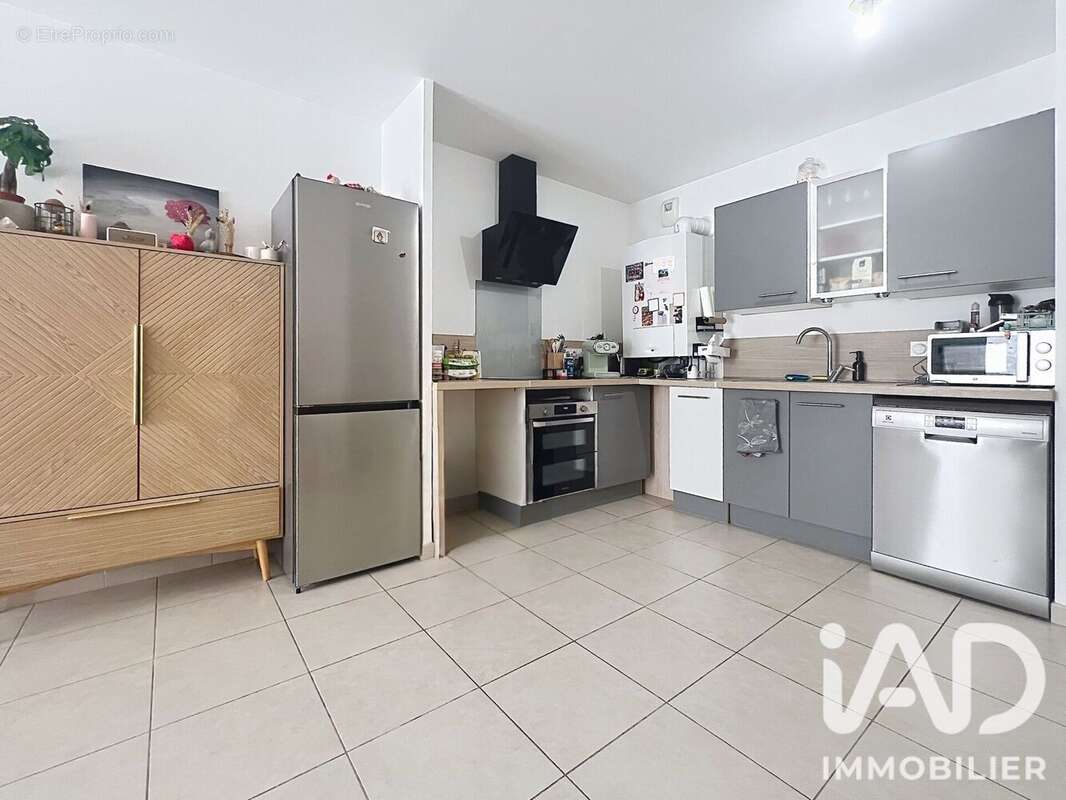 Appartement 60 m² à Le Thor  - photo 4