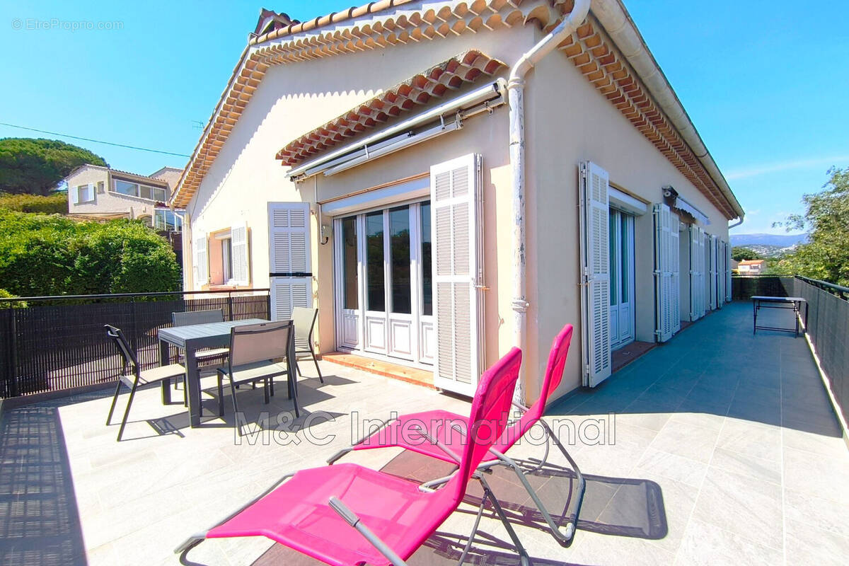 Appartement à CAGNES-SUR-MER