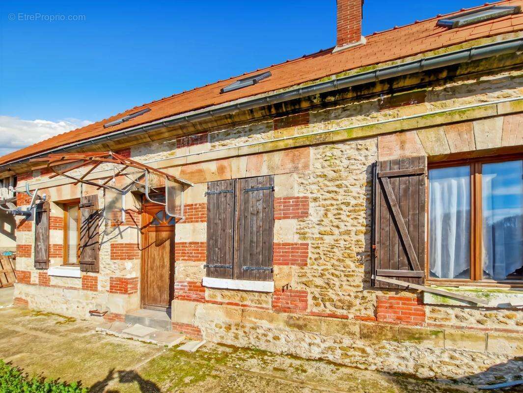 Maison à PONCHON