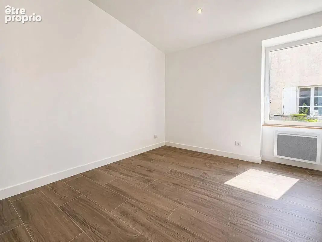 Appartement À Vendre - photo 3