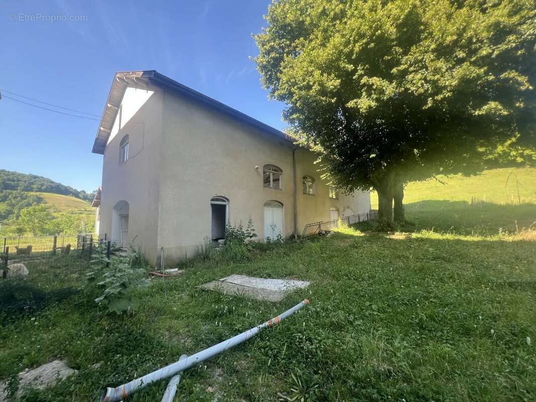 Maison à MURINAIS