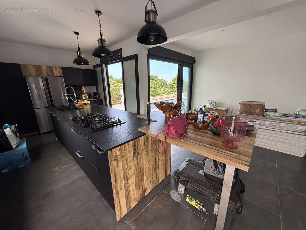 Maison à SAINTE-ROSE