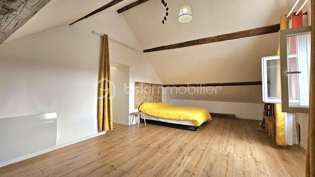 Maison à QUINCY-VOISINS