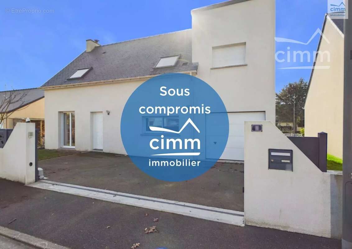 Maison à LANDUJAN