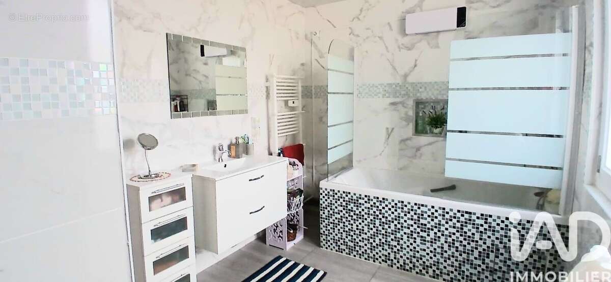 Photo 8 - Maison à FRAISSES