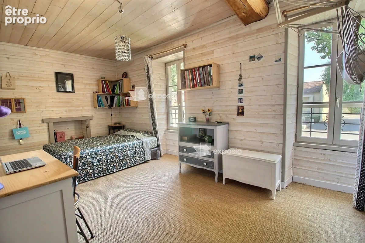 OULMES . Charmante maison en pierre de 172 m² habitables - photo 8