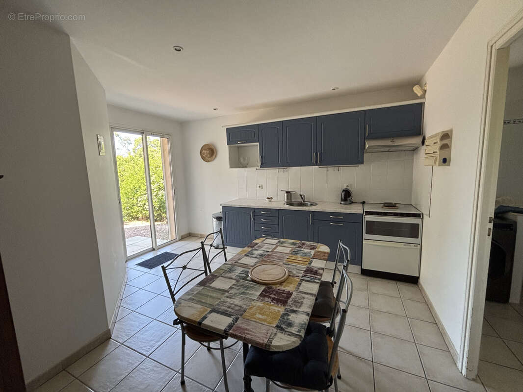 Villa de 176m2  sur 2 niveaux avec piscine et vue panoramique sur la mer et le golfe de Porto Vecchio - photo 18