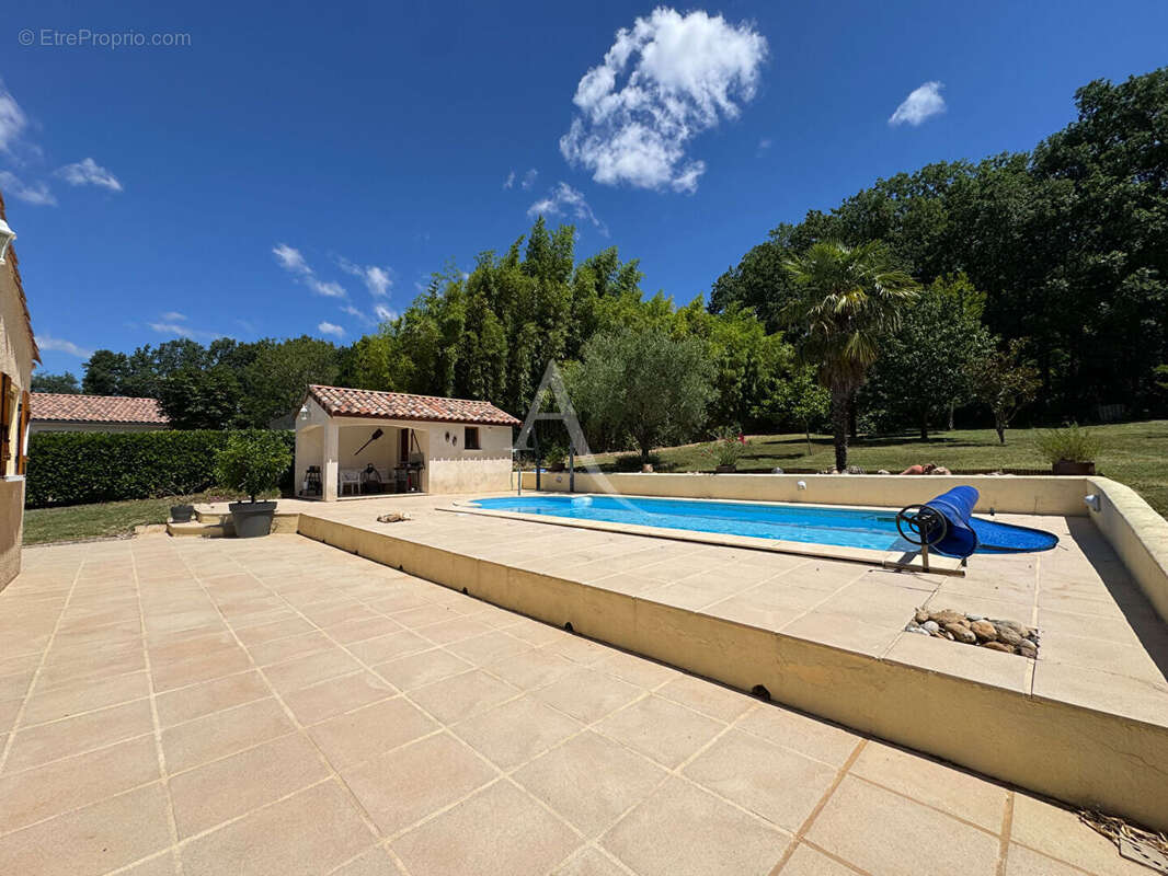 Labessiere-candeil. maison de +/- 131 m² - photo 7