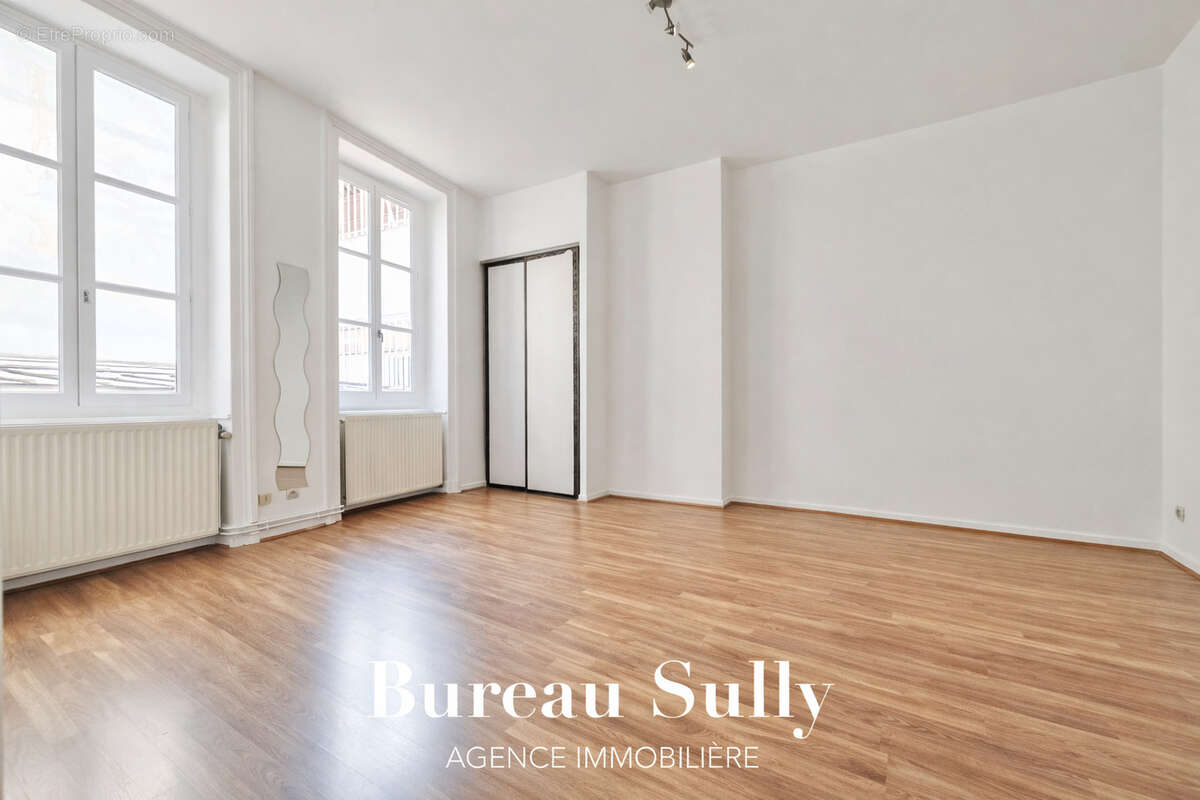 Appartement 66 m² à Lyon-1e  - photo 2