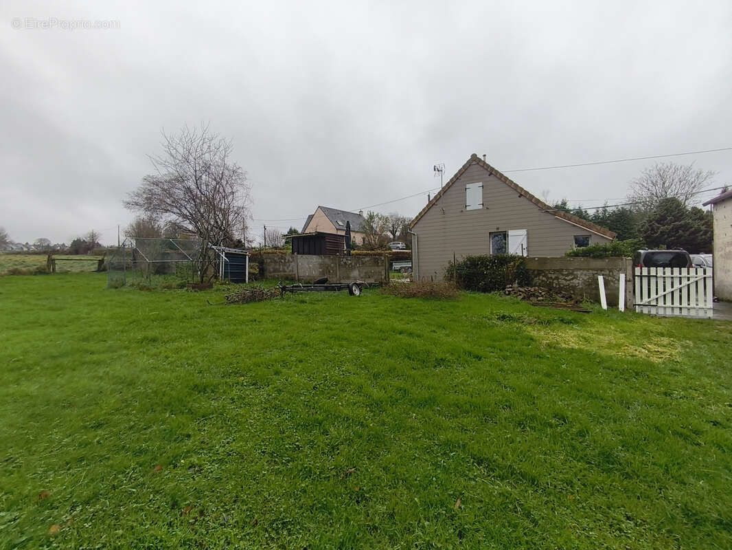 Maison à VILLEDIEU-LES-POELES