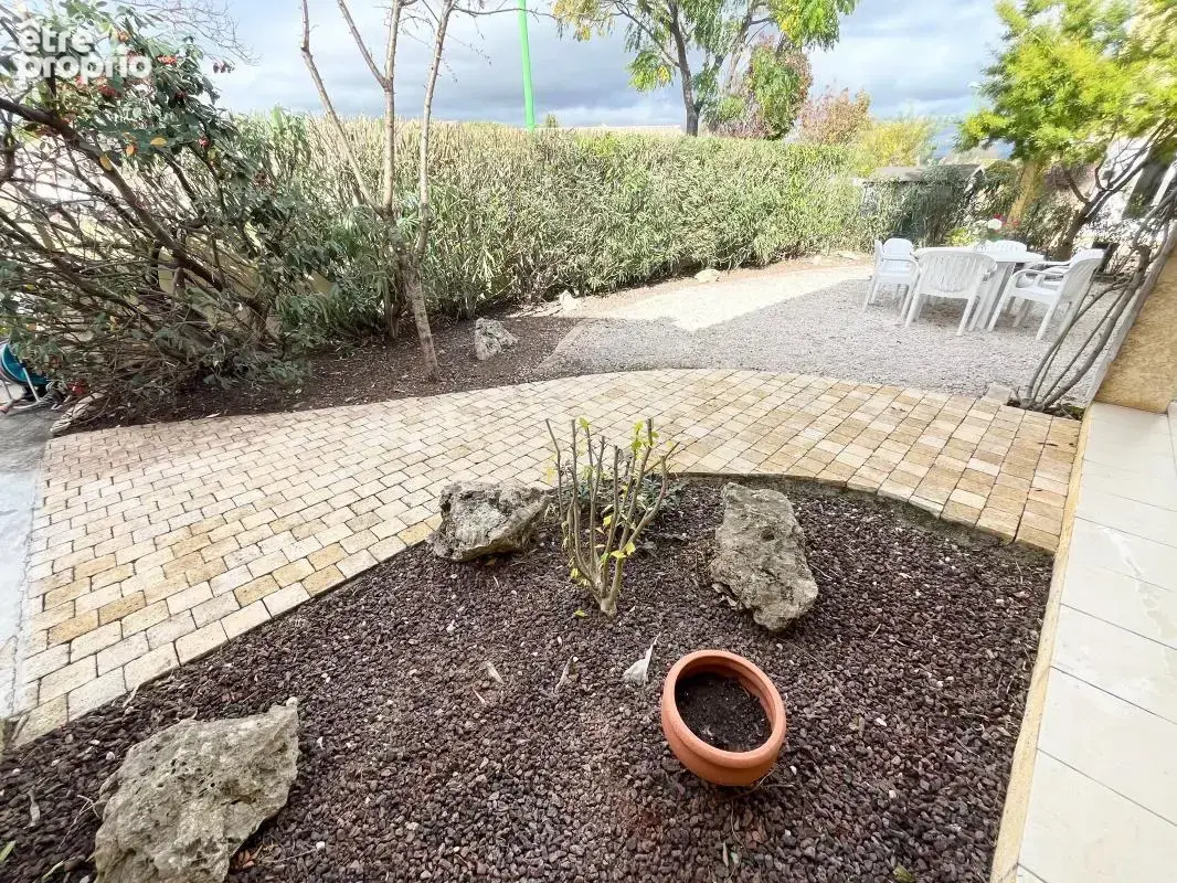 Villa plain-pied 4 pièces avec terrasse, jardin et garage - photo 20