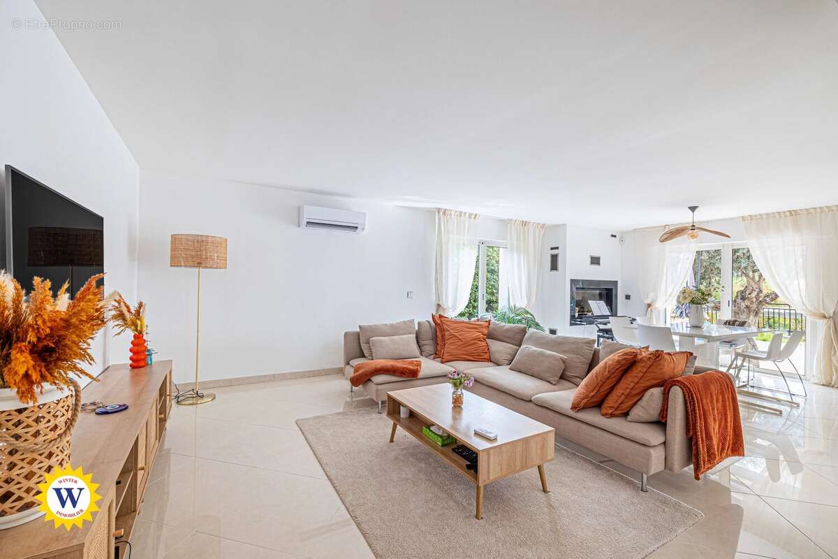 Maison à CAGNES-SUR-MER