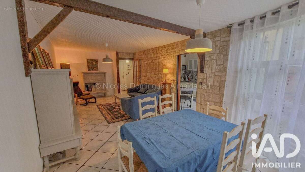 Appartement 93 m² à Evry  - photo 2