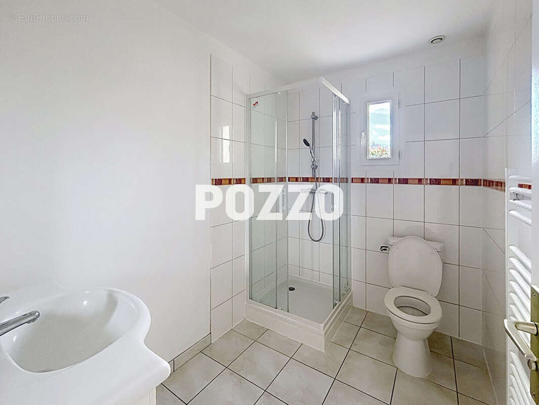 Maison à BRICQUEVILLE-SUR-MER