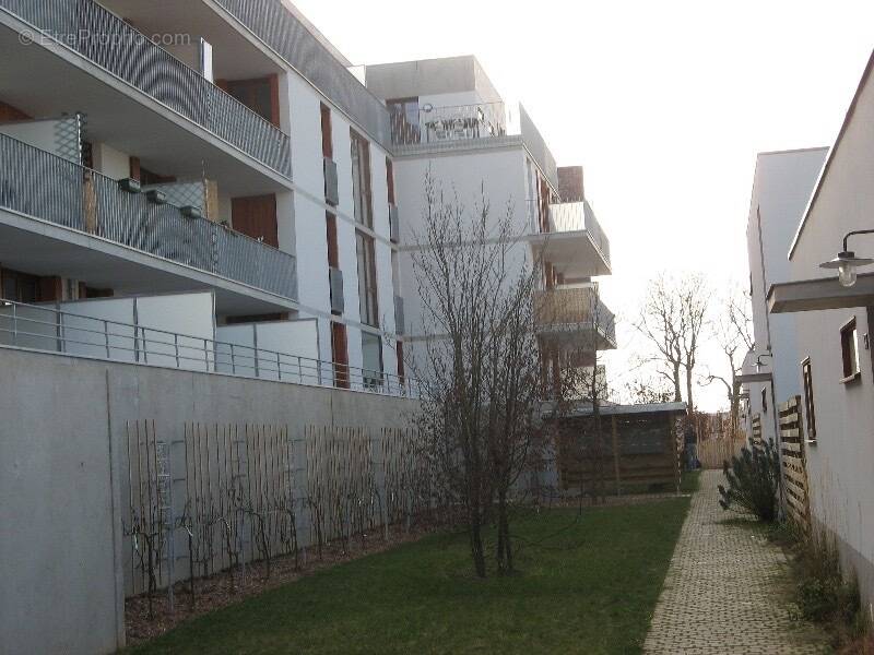 Appartement à SAINT-JACQUES-DE-LA-LANDE