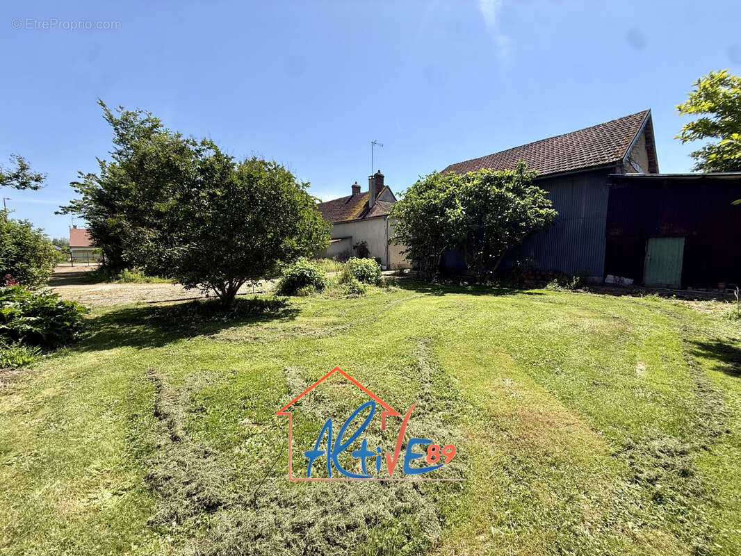 Maison à ESNON