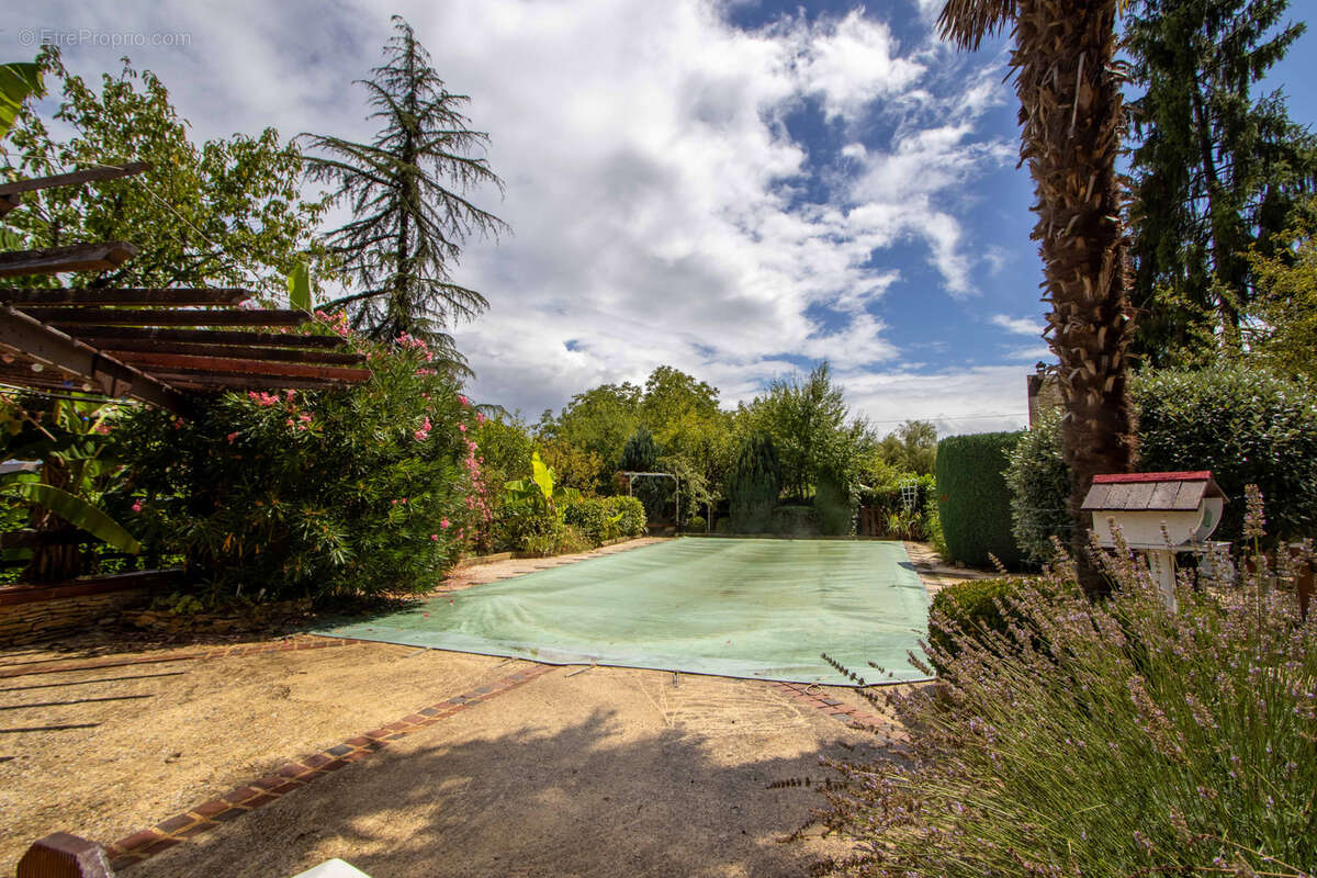 Maison à SAINT-VINCENT-DE-COSSE