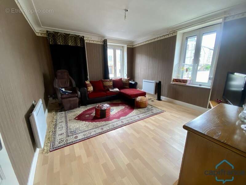 Dpt Meurthe et Moselle (54), à vendre AVRICOURT immeuble - photo 4