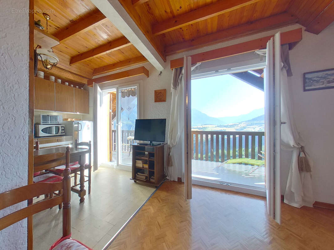 Appartement à LES THUILES