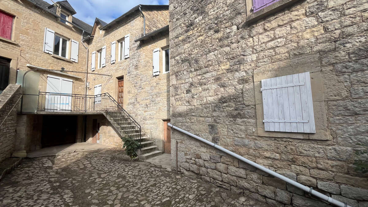 Maison à GAILLAC-D&#039;AVEYRON