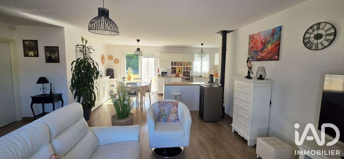 Maison 98 m² à Crugny  - photo 6