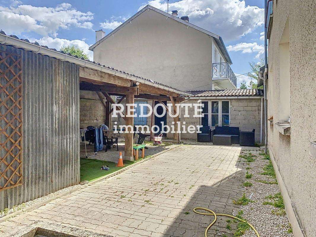 Maison à SAINT-MEMMIE