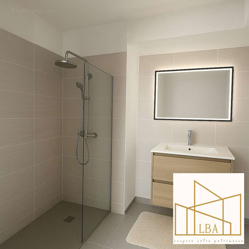 Appartement à MARSEILLE-10E