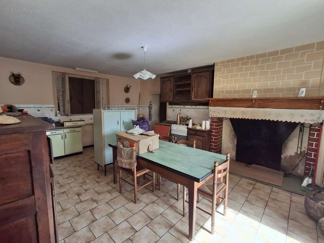 Maison à BEAUMONT-DU-PERIGORD