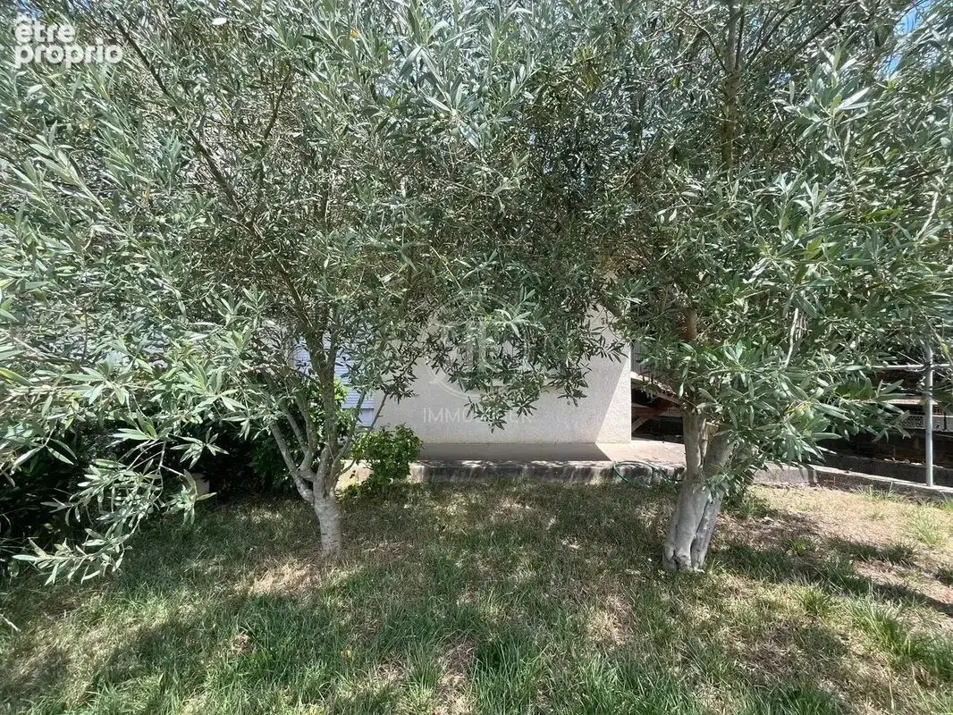 Maison / Appartement / Local / Garages et Caves - photo 19