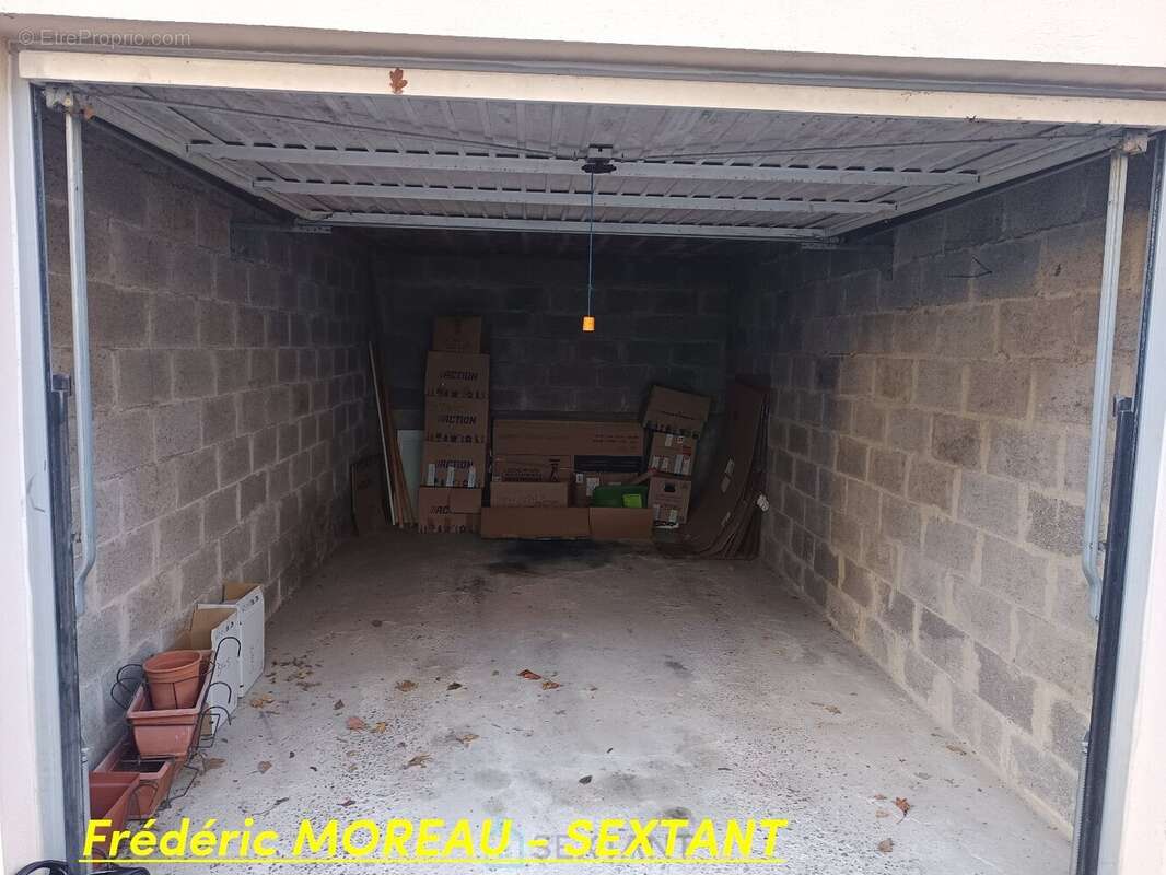 Dans résidence calme et bien entretenue en hyper centre, venez découvrir ce beau T4 avec balcon et garage - photo 12