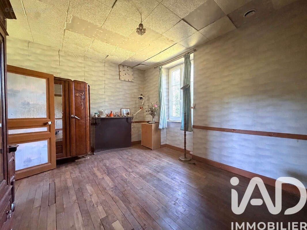 Photo 8 - Maison à SAINT-GERMAIN-LES-BELLES