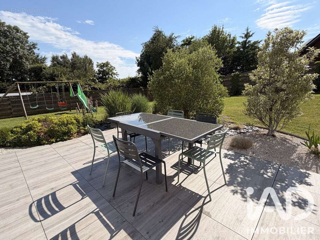 Maison 150 m² à Saussey  - photo 3