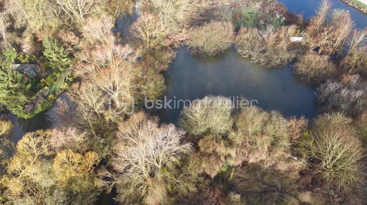 Terrain à AMIENS