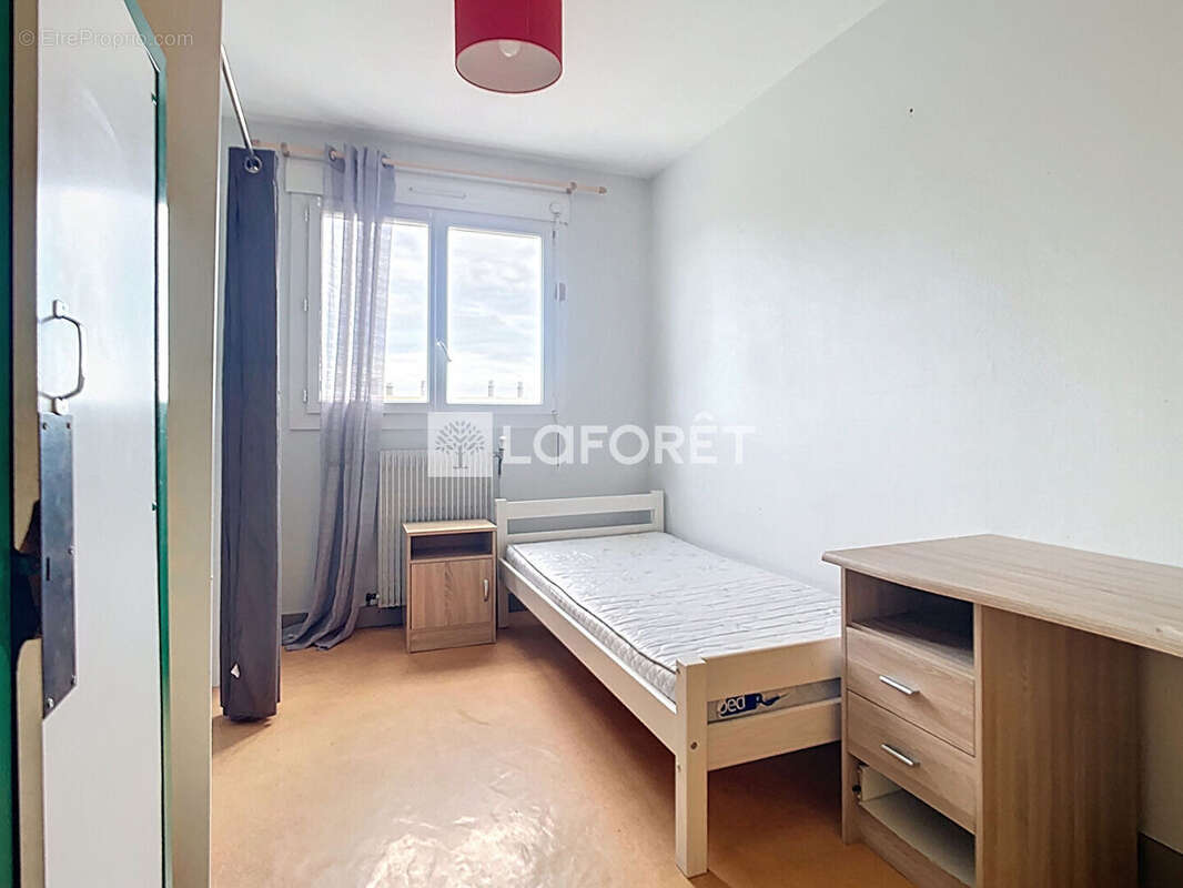 Appartement à VILLENAVE-D'ORNON