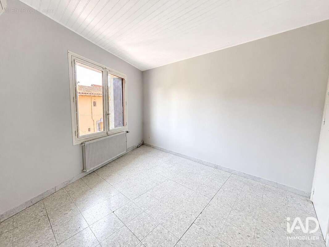 Maison 87 m² à Servian  - photo 7